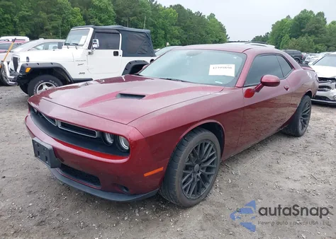 2018 Dodge Challenger Sxt из США, поврежденный, VIN 2C3CDZAG2JH245921
